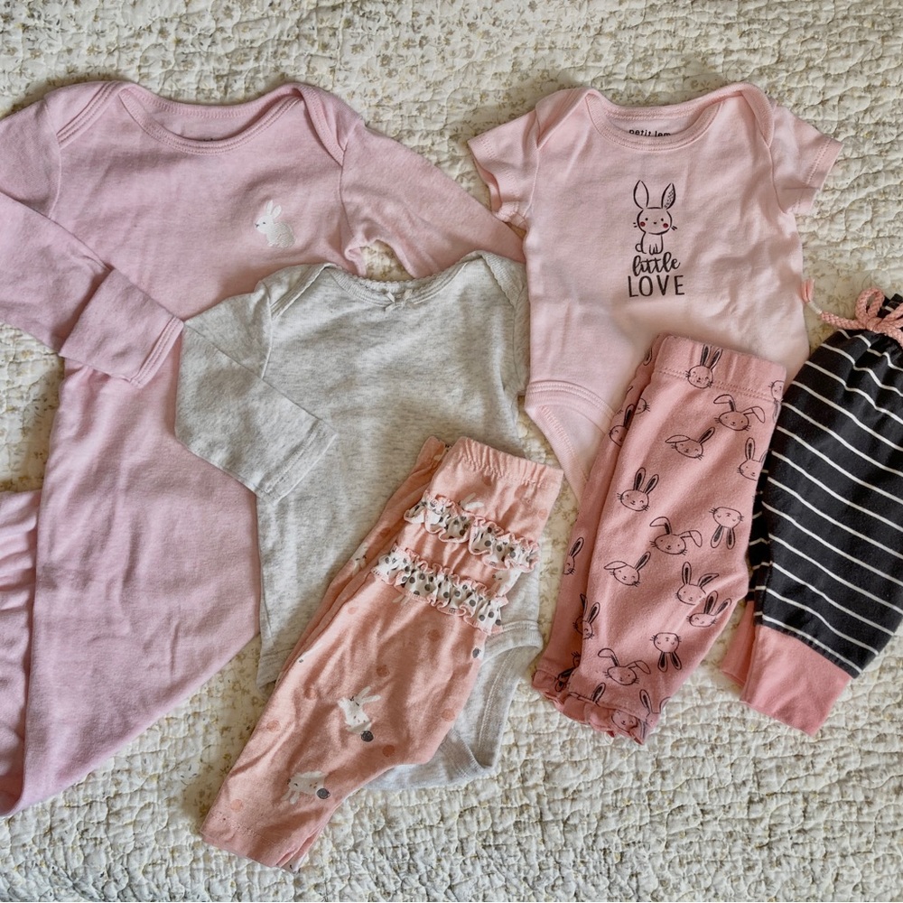 Bunny Baby Girl Lot 0-3 Months